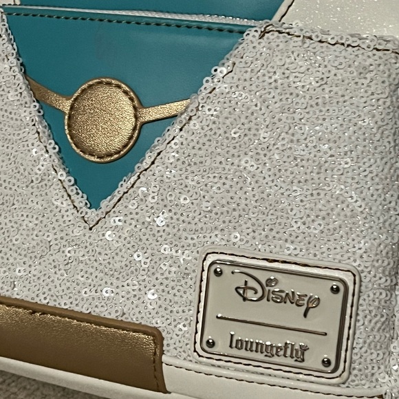 BNWT Loungefly Sequin Stitch Elvis Disney Books a Million Exclusive Backpack - Picture 2 of 11